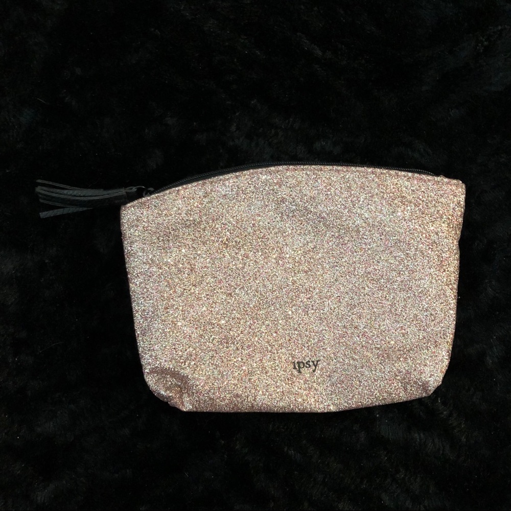 May 2019 Sparkly ipsy Makeup Bag